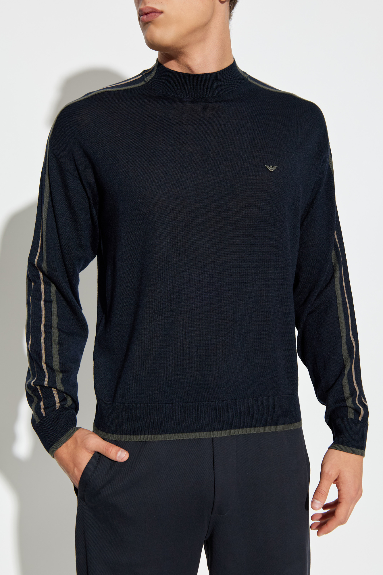 EMPORIO ARMANI ロゴニット 長袖　S Emporio Armani Sweater with embroidered logo | Men's